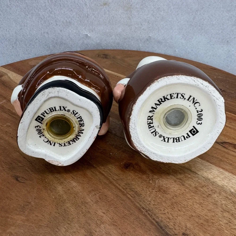 Vintage Publix Pilgrim Man‎ & Woman Ceramic Salt Pepper Shakers Set Thanksgiving